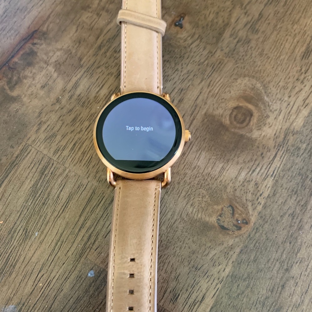 Fossil Smart Watch Q Wander- Gold